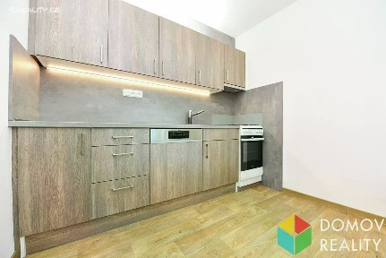 Pronájem bytu 2+1 43 m² Velizská, Zdice