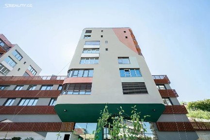 Pronájem bytu 1+kk 39 m² U Komína, Praha - Radlice