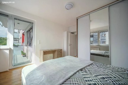 Pronájem bytu 2+kk 52 m² Pod stolovou horou, Praha - Jinonice