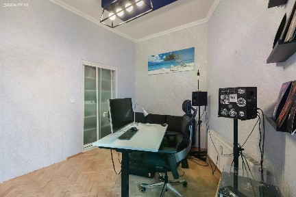 Pronájem bytu 3+kk 63 m² Řehořova, Praha - Žižkov