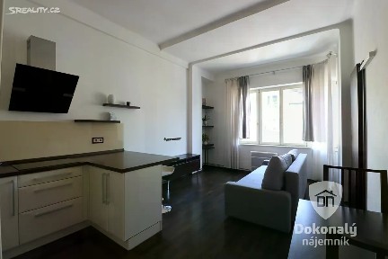 Pronájem bytu 2+kk 46 m² Křižíkova, Praha - Karlín