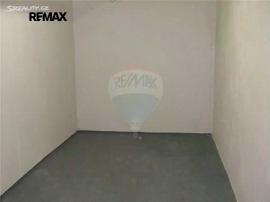 Pronájem skladového prostoru 16 m² Randova, Praha - Smíchov