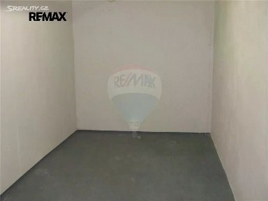 Pronájem skladového prostoru 16 m²