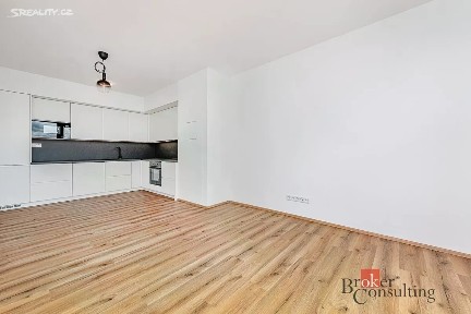 Pronájem bytu 2+kk 66 m²