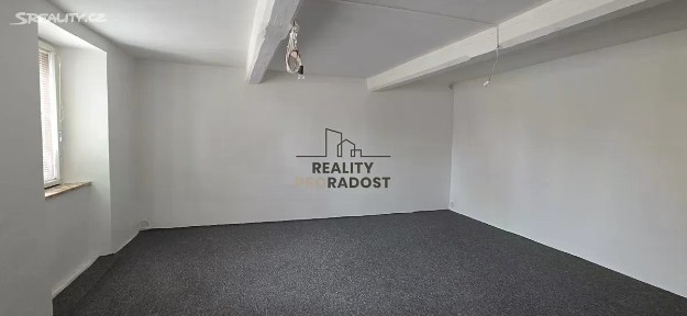 Prodej rodinného domu 130 m², pozemek 1451 m² Starý Petřín