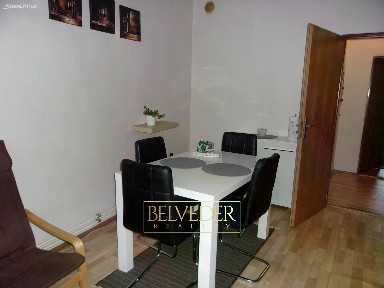 Pronájem bytu 1+1 66 m² Benešovo náměstí, Teplice