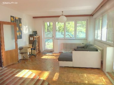 Pronájem bytu 3+1 75 m² Svat. Čecha, Zlín - Prštné