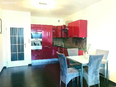 Pronájem bytu 2+kk 47 m² Pod Harfou, Praha - Vysočany