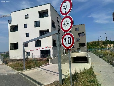 Pronájem bytu 2+kk 88 m² Pod Hády, Brno