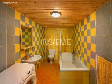 Pronájem bytu 2+1 56 m² Lažánky