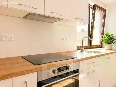 Pronájem bytu 2+1 72 m²