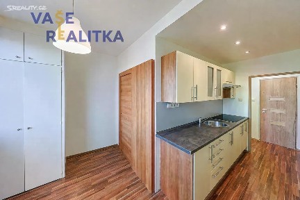 Pronájem bytu 2+1 51 m² Hromůvka, Hranice - Hranice I-Město