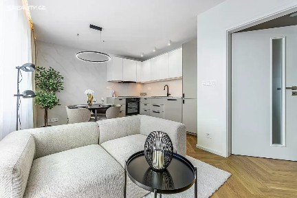 Prodej bytu 4+kk 80 m²