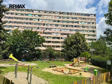 Prodej bytu 3+1 68 m² Sládkovičova, Praha - Krč