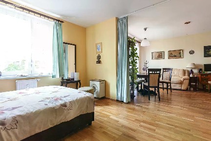 Prodej bytu 2+kk 45 m² Ve slatinách, Praha - Záběhlice