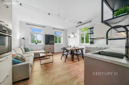 Pronájem bytu 2+kk 54 m² Dlážděná, Liberec - Liberec XXX-Vratislavice nad Nisou