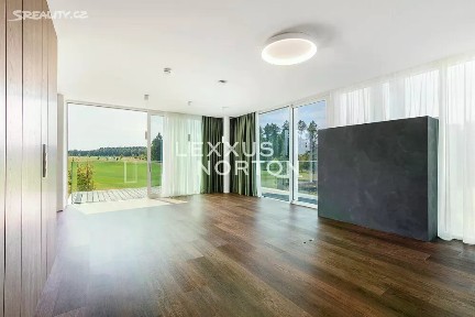 Pronájem bytu 3+kk 114 m²
