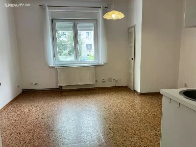 Pronájem bytu 1+kk 22 m² Vnější, Praha - Michle