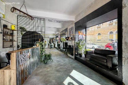 Pronájem obchodního prostoru 87 m² Košická, Praha - Vršovice