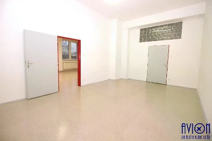 Pronájem kanceláře 69 m²