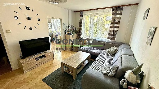Prodej bytu 3+1 72 m² Holubova, Holice