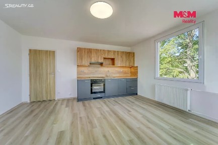 Pronájem bytu 2+kk 40 m² V Drahelinkách, Sušice - Sušice II