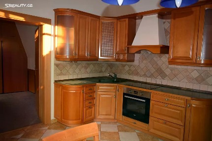 Prodej rodinného domu 180 m², pozemek 90 m²