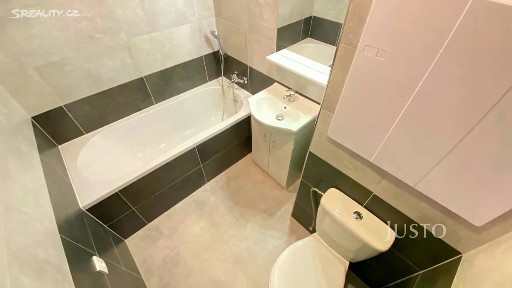 Pronájem bytu 2+1 65 m² Nová, Ústí nad Labem - Střekov