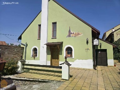 Prodej restaurace 300 m²
