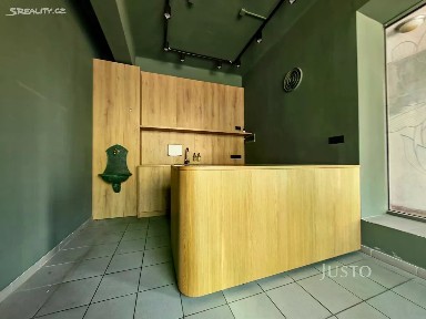 Pronájem obchodního prostoru 37 m²