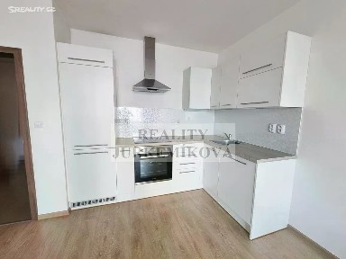 Pronájem bytu 2+kk 58 m² Jírovcova, České Budějovice - České Budějovice 3
