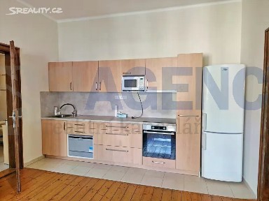 Pronájem bytu 2+kk 46 m² Šafaříkova, Hradec Králové