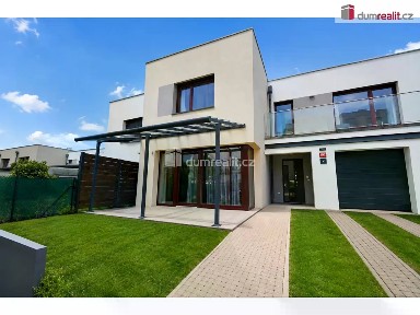 Pronájem rodinného domu 168 m², pozemek 406 m² Za Pískovnou, Praha - Dolní Chabry