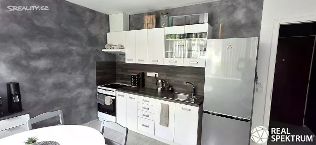 Pronájem bytu 2+kk 48 m² Komenského, Letovice