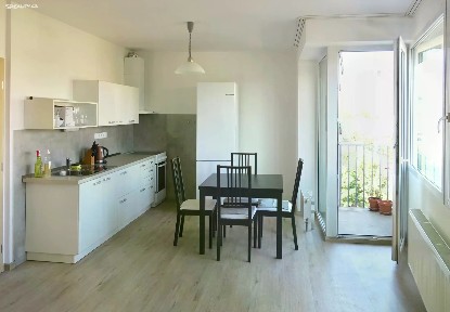 Pronájem bytu 2+kk 60 m² Purkyňova, Brno