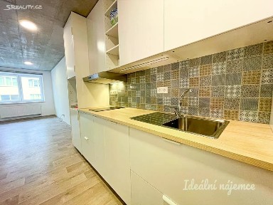 Pronájem bytu 1+kk 33 m² Šimáčkova, Brno - Líšeň
