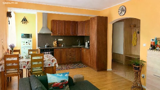 Bzenec, Hodonín