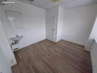 Pronájem kanceláře 11 m² Mendlovo náměstí, Brno - Staré Brno