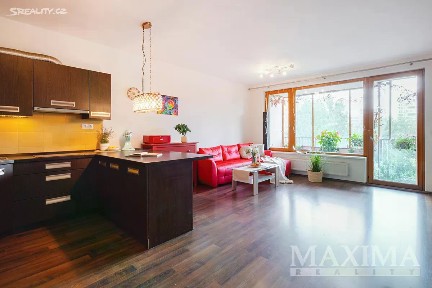 Prodej bytu 3+kk 79 m² Modrého, Praha - Hloubětín