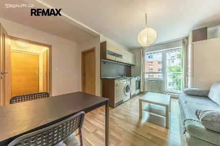 Pronájem bytu 2+kk 32 m² Braniborská, Milovice - Mladá