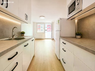 Pronájem bytu 2+kk 41 m² Polská, Kladno - Kročehlavy