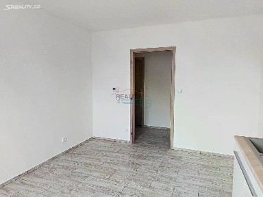 Pronájem bytu 2+1 70 m² U Obory, Úvaly