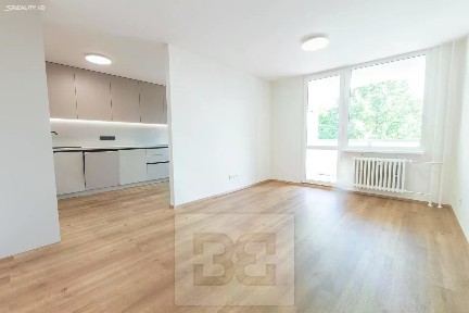 Pronájem bytu 3+kk 74 m² Emilie Hyblerové, Praha - Háje