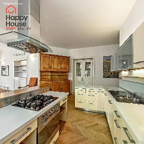 Pronájem bytu 4+kk 132 m² Rybalkova, Praha - Vinohrady