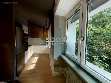 Pronájem bytu 3+kk 58 m² Maroldova, Praha - Nusle