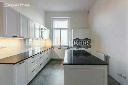 Pronájem bytu 5+1 193 m² Janáčkovo nábřeží, Praha - Smíchov