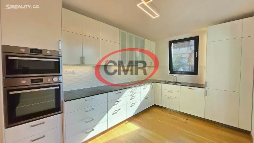 Pronájem bytu 3+kk 99 m² Pod Havránkou, Praha - Troja