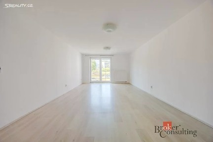 Pronájem bytu 1+kk 43 m² Halasova, Jihlava
