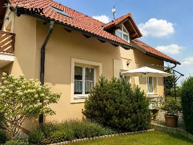 Prodej rodinného domu 184 m², pozemek 1173 m² Lipová