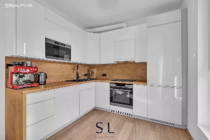 Prodej bytu 3+kk 73 m² Kladenská, Liberec - Liberec III-Jeřáb